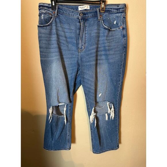Abercrombie and Fitch Ultra High Rise Ankle Straight Jeans Plus Size 33 16 - Picture 1 of 4